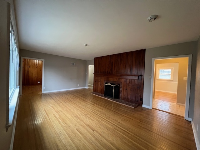 704 E 9th Street Property Photo 15