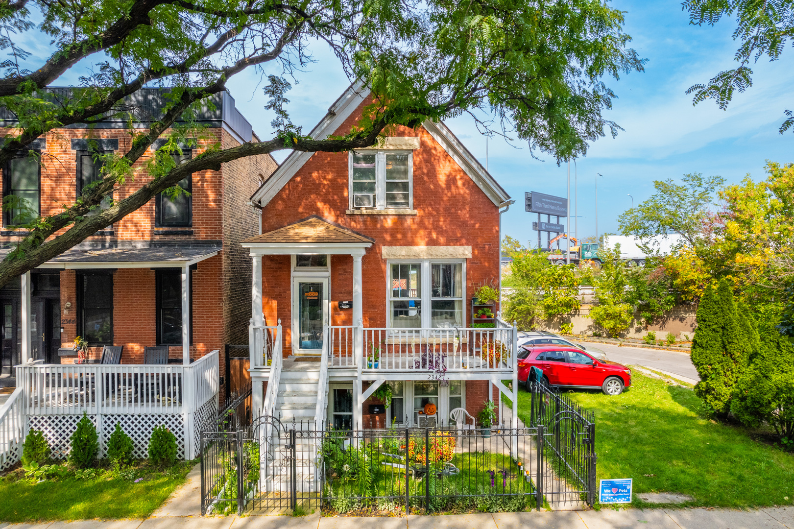 2342 W Altgeld Street Property Photo 1