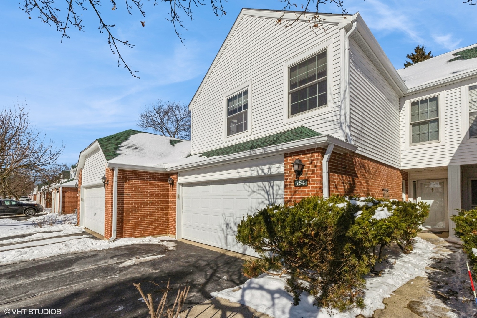 154 Welwyn Court Property Photo
