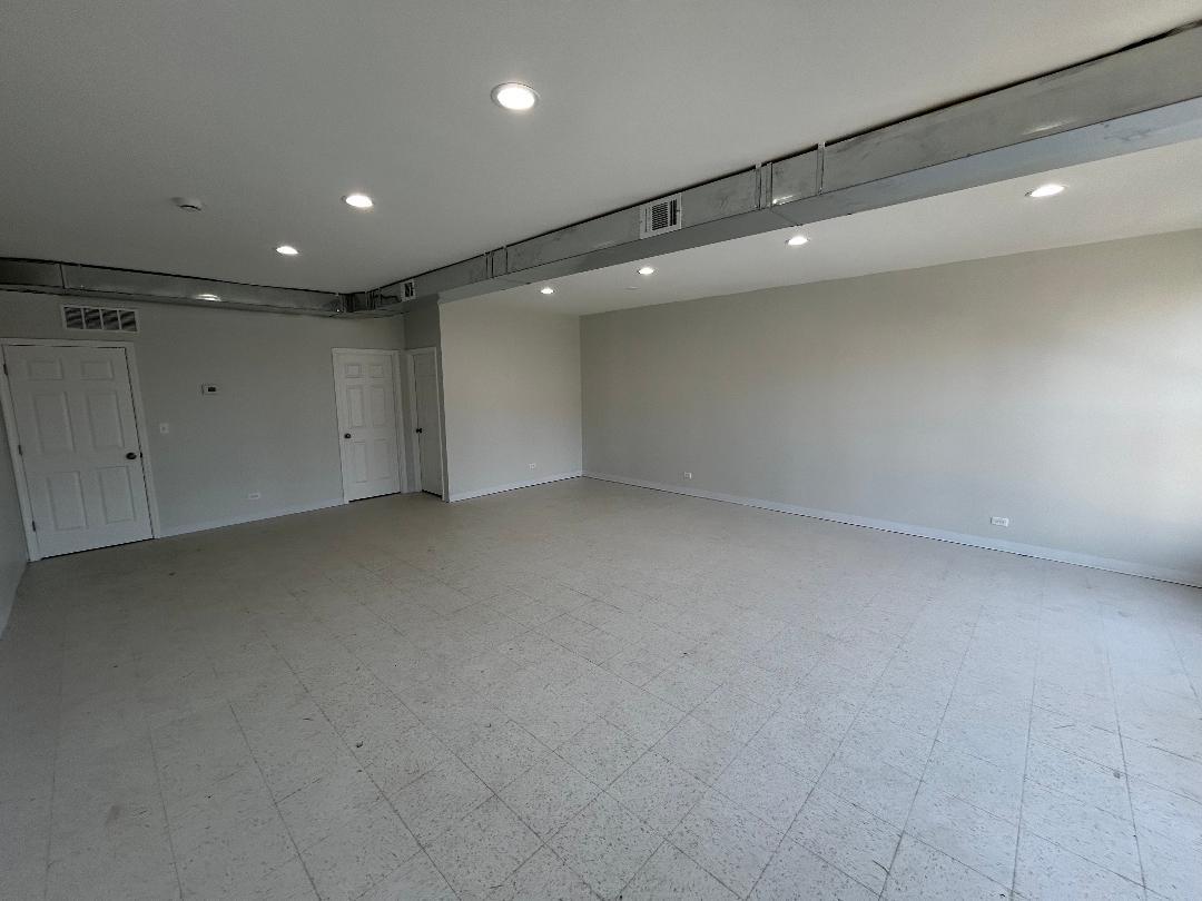 1209 S 5th Ave Property Photo 6