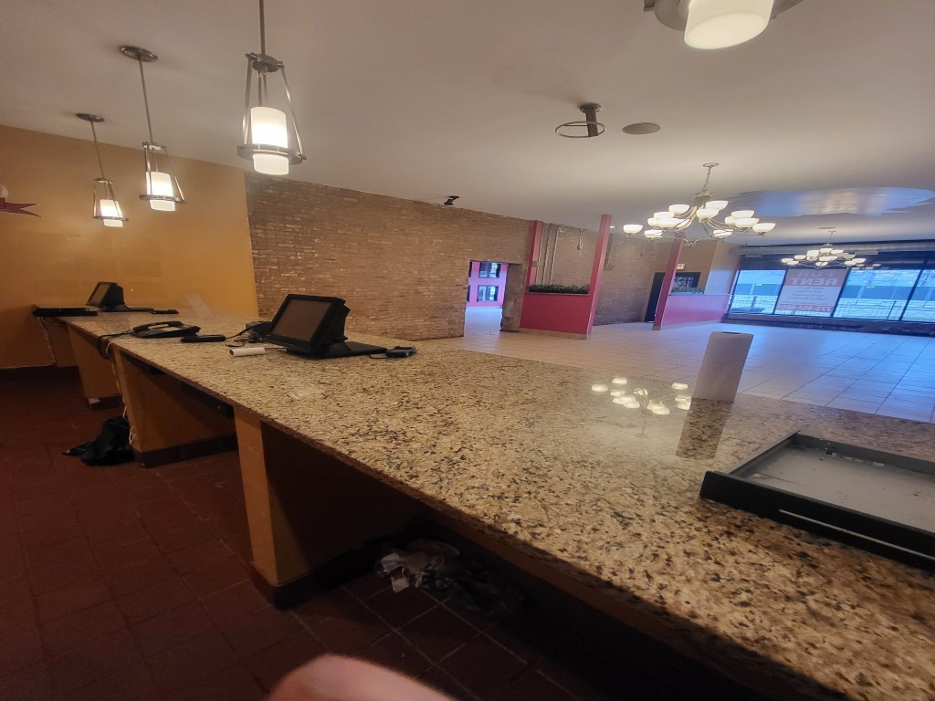 5431 S Wabash Avenue Property Photo 8