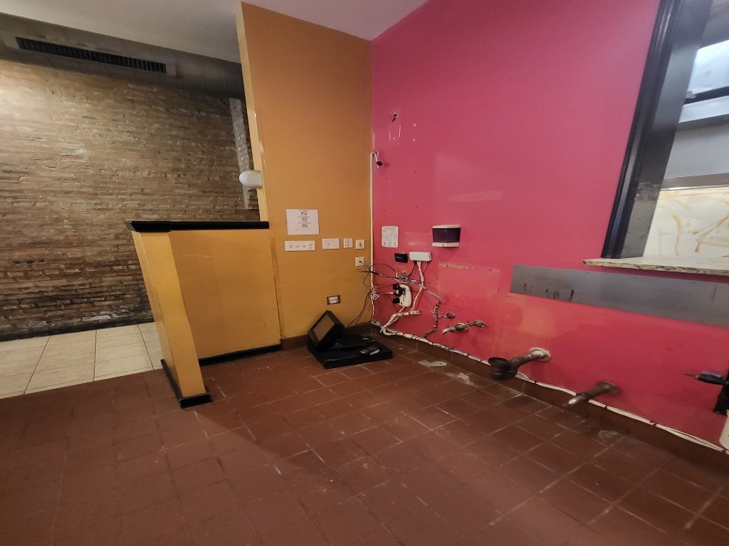 5431 S Wabash Avenue Property Photo 9