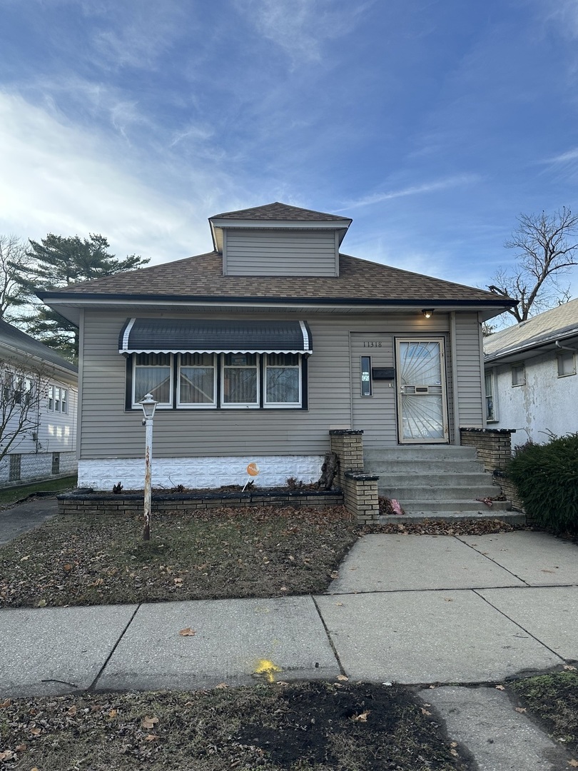 11318 S Parnell Avenue Property Photo 2
