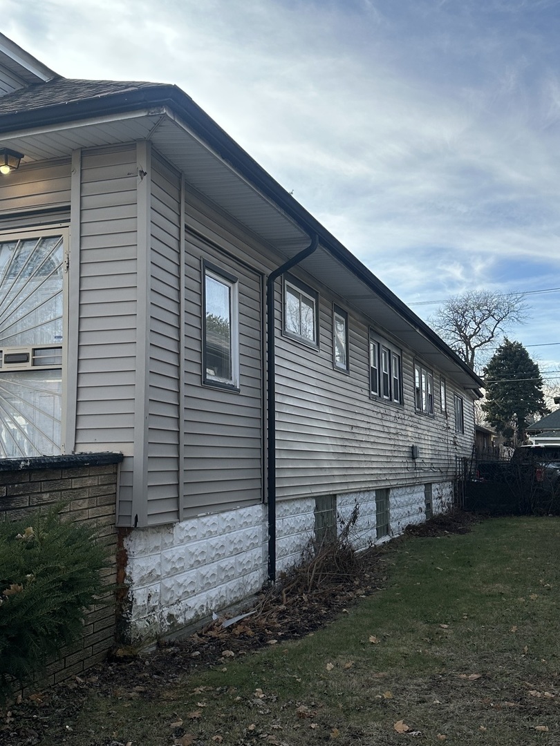11318 S Parnell Avenue Property Photo 4