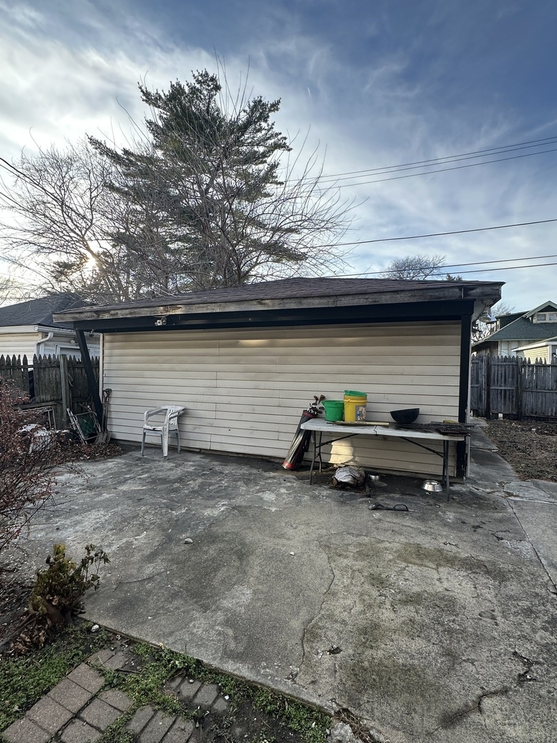 11318 S Parnell Avenue Property Photo 9