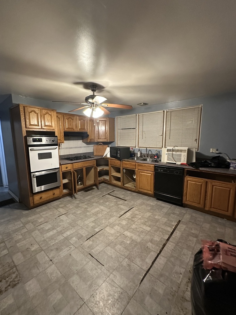 11318 S Parnell Avenue Property Photo 24