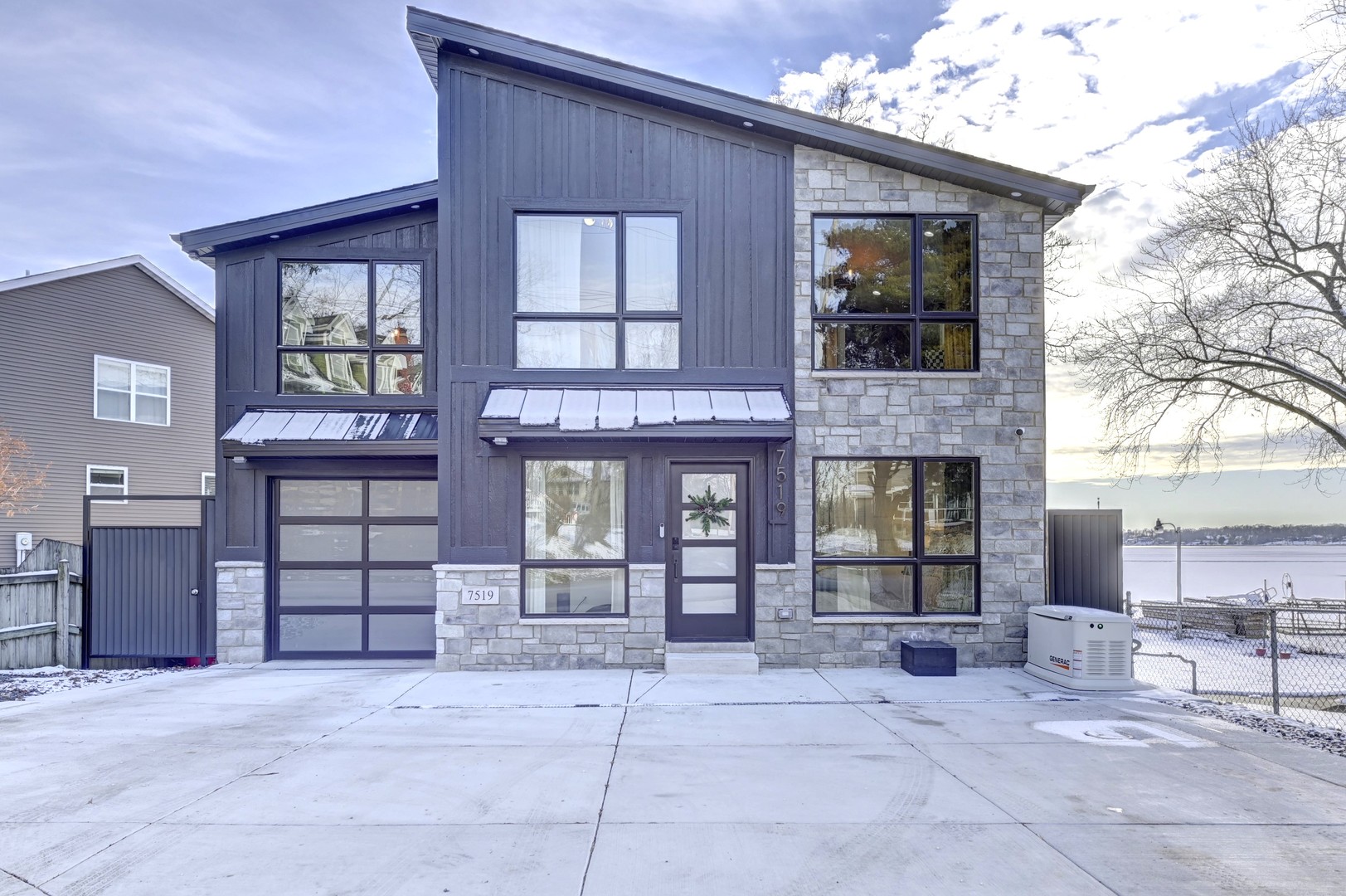 7519 Lake Shore Drive Property Photo