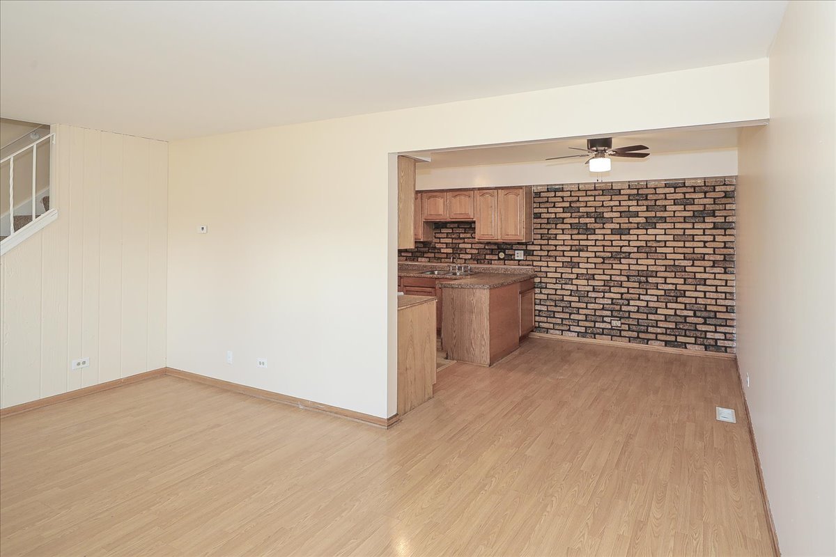 23 Wildwood Lane G Property Photo 6