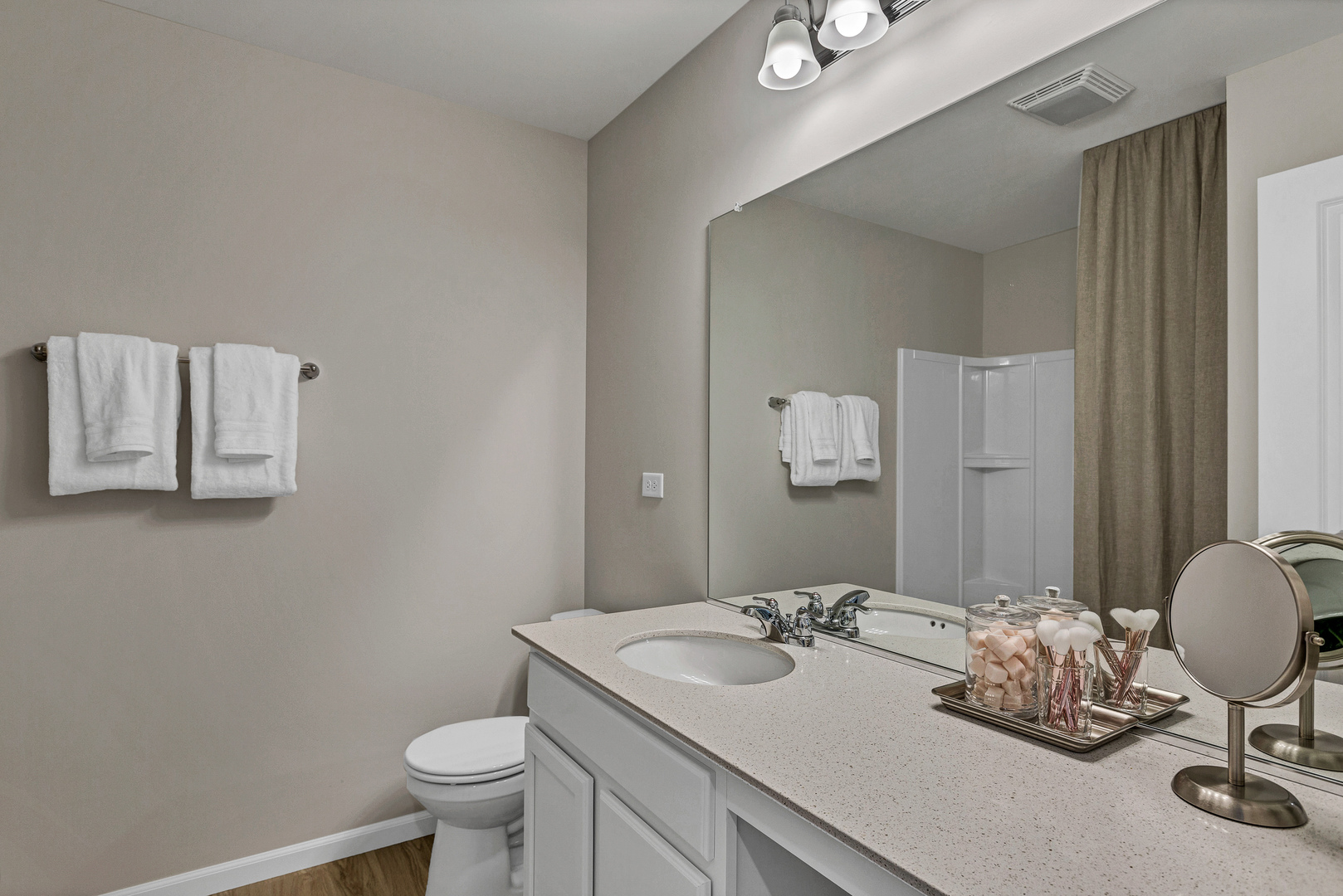 3703 Skyglade Court Property Photo 29