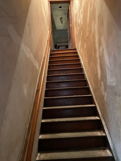 5716 S Indiana Avenue Property Photo 12