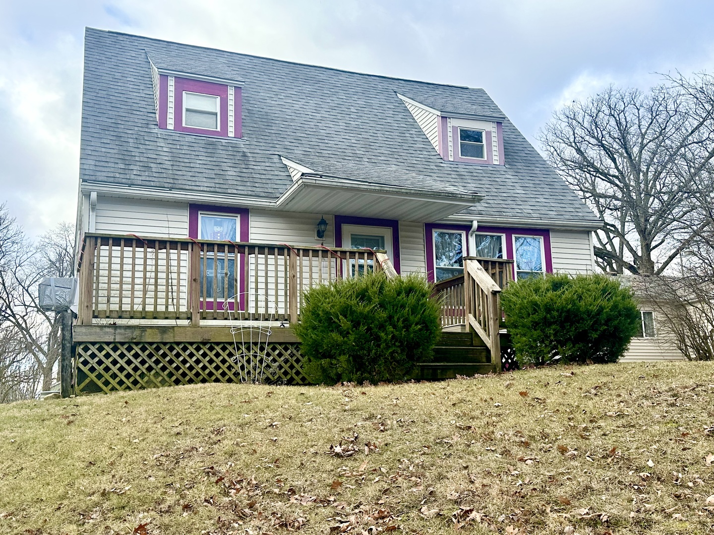 716 Glen Avenue Property Photo