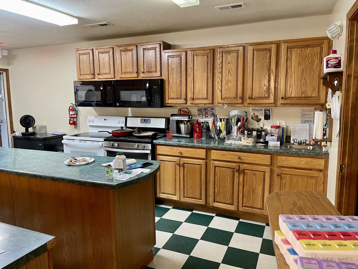 410 Sunset Drive Property Photo 14