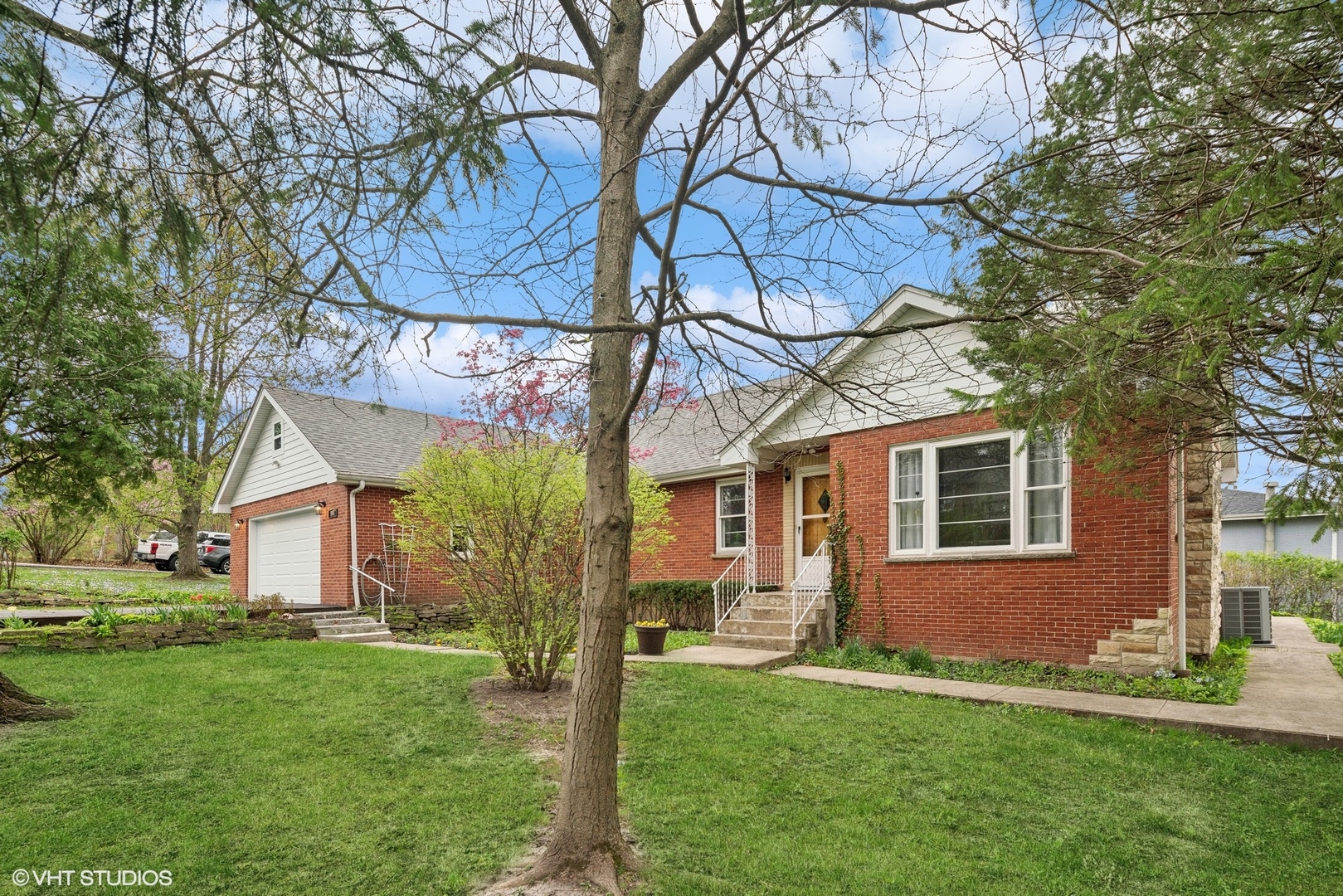 904 Cedar Street Property Photo