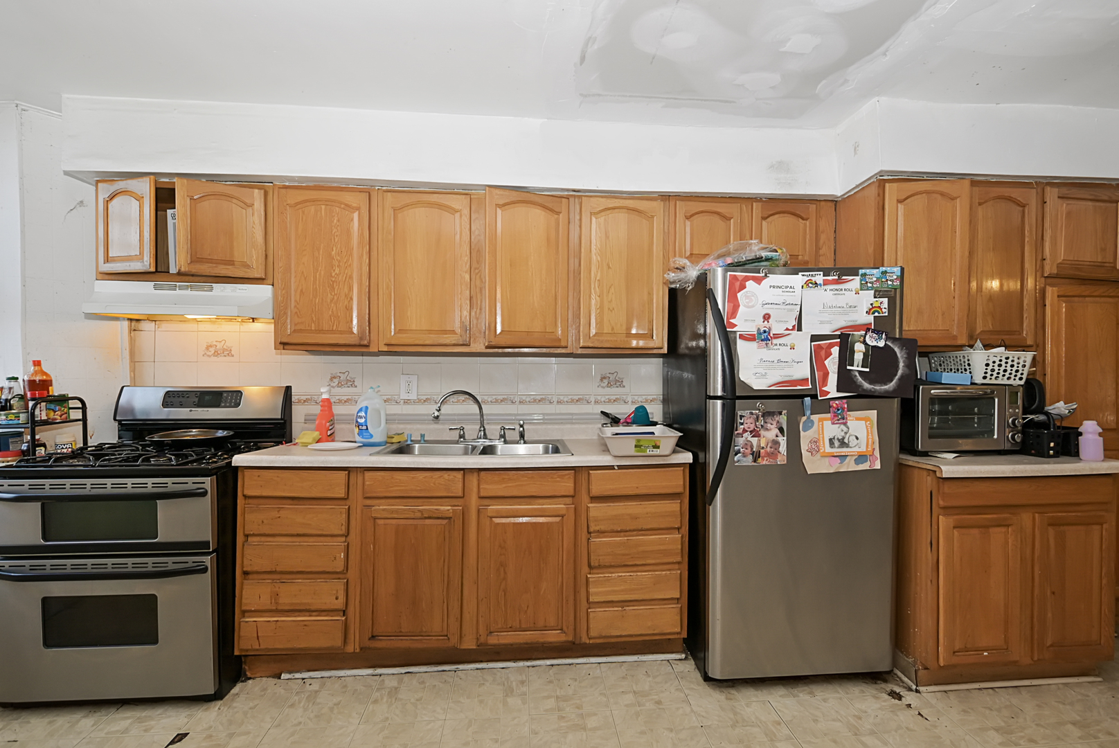 6706 S Parnell Avenue Property Photo 7