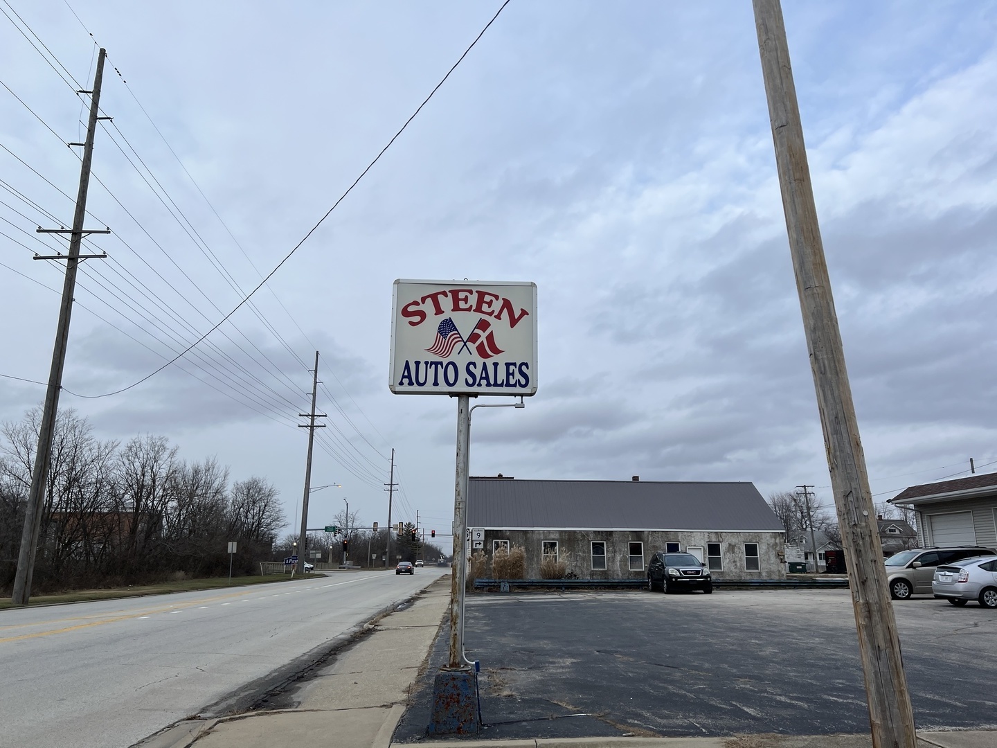 151 S Railroad Avenue Property Photo 3