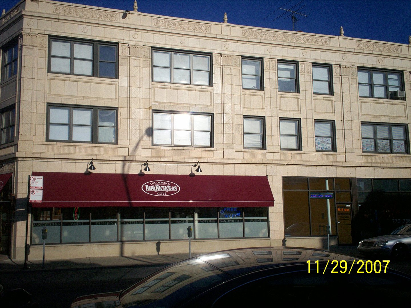 4431 N Milwaukee Ave Property Photo 2