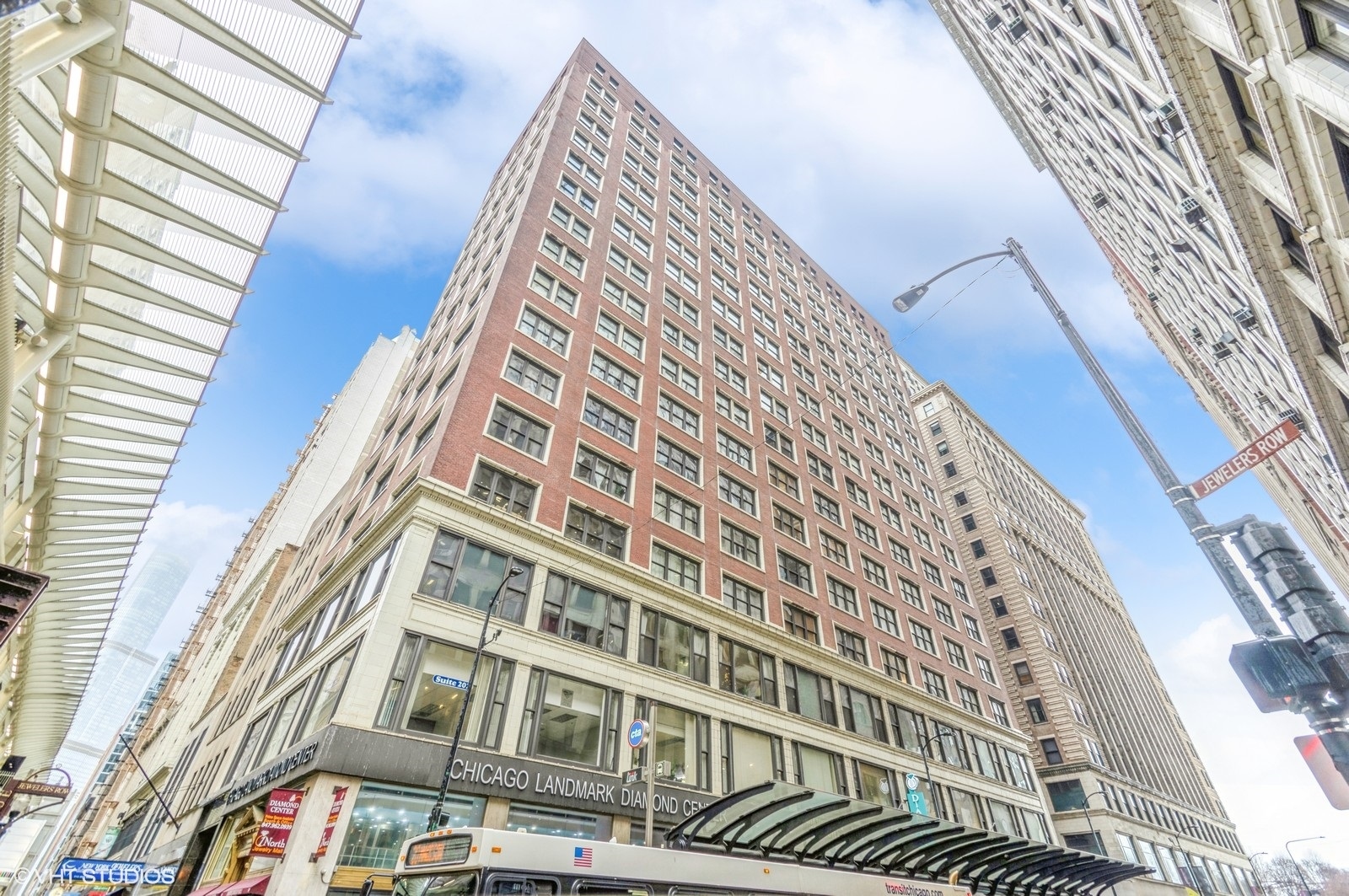 5 N Wabash Avenue 904 Property Photo
