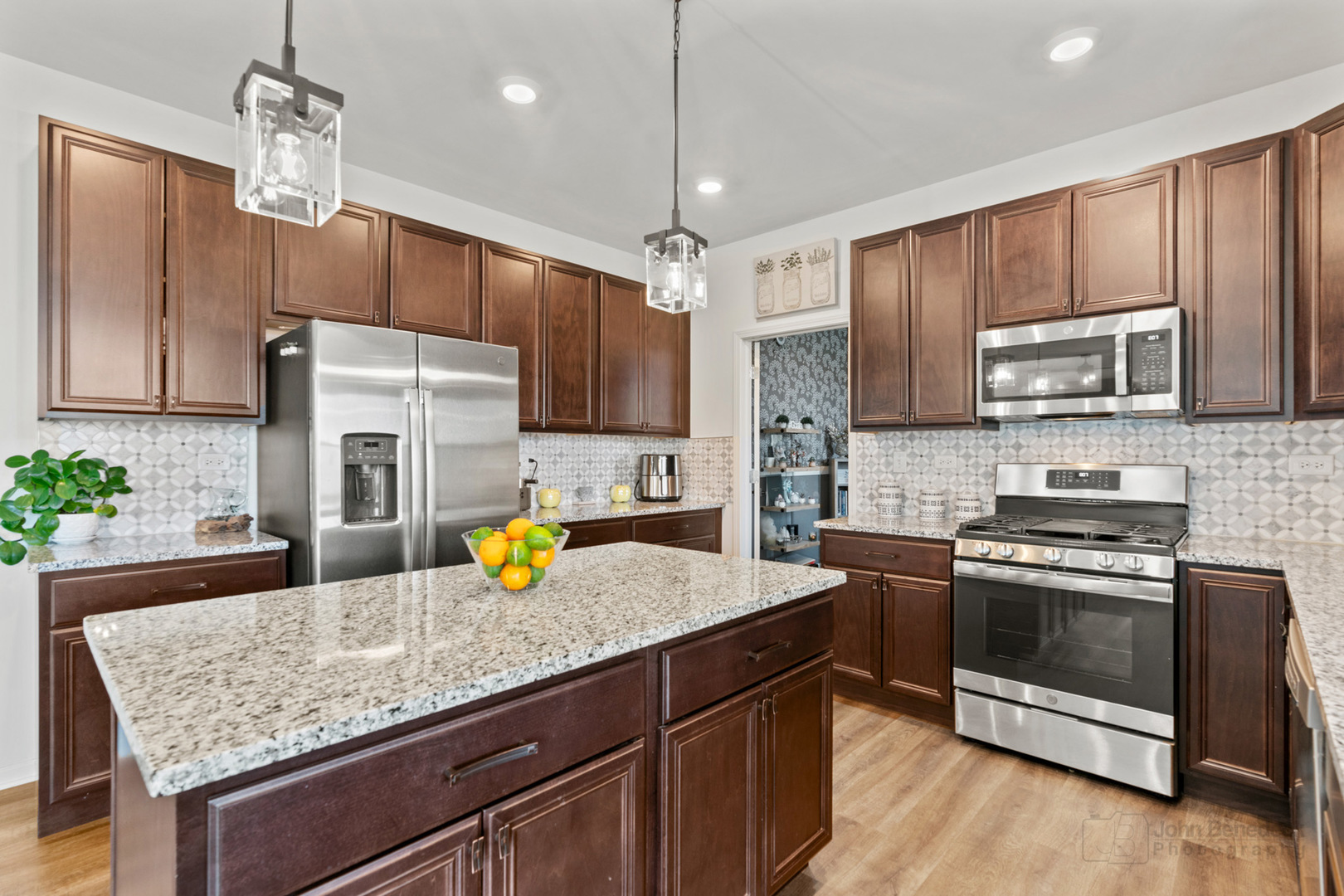 32038 Savannah Drive Property Photo 5