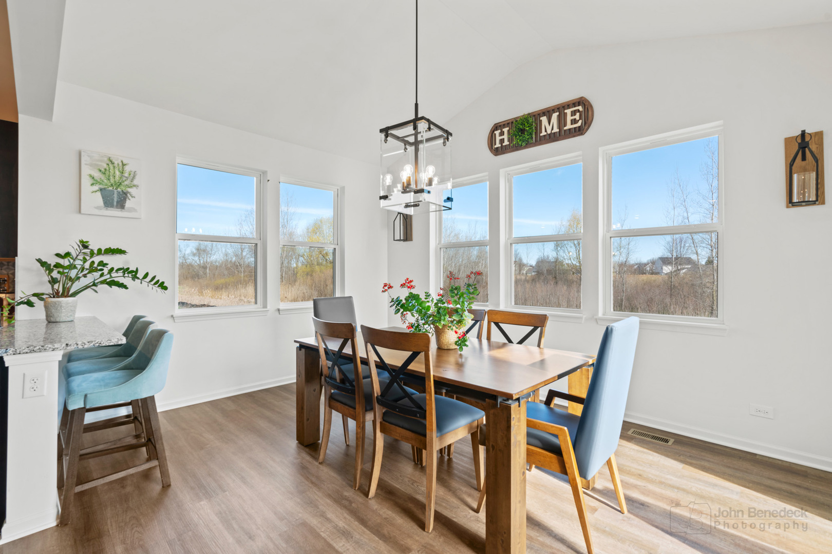 32038 Savannah Drive Property Photo 8