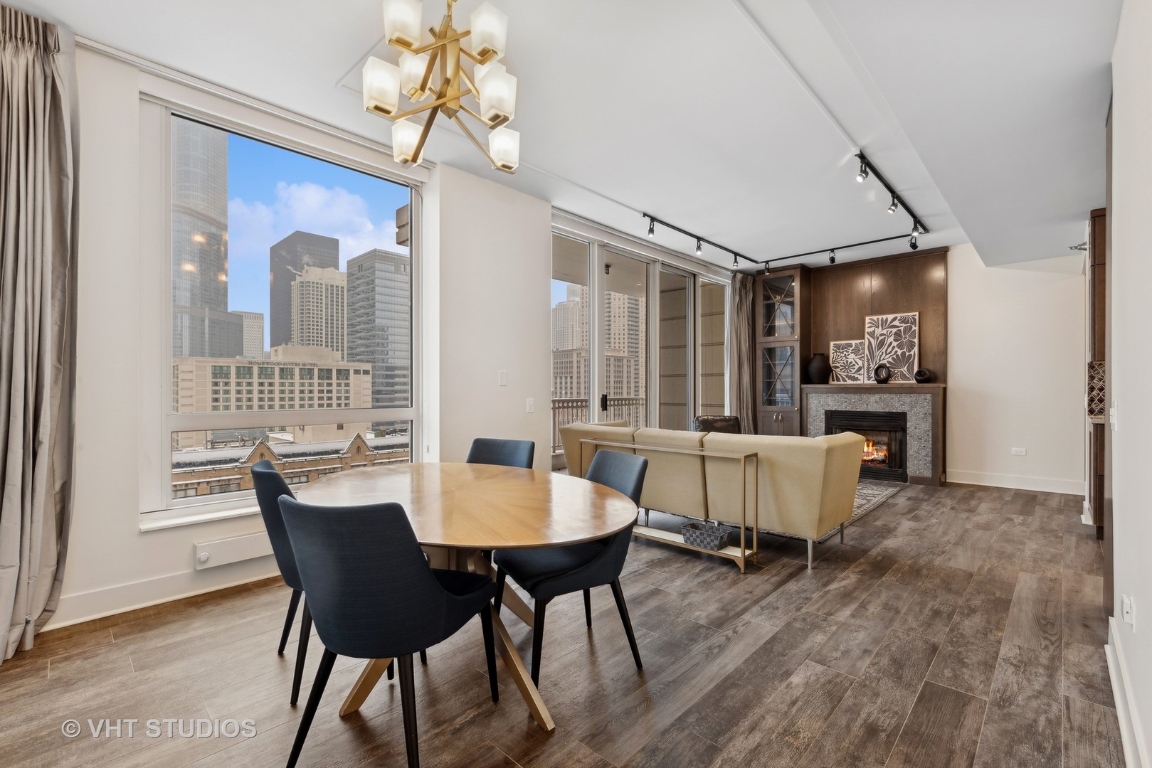 55 E Erie Street 1804 Property Photo 5