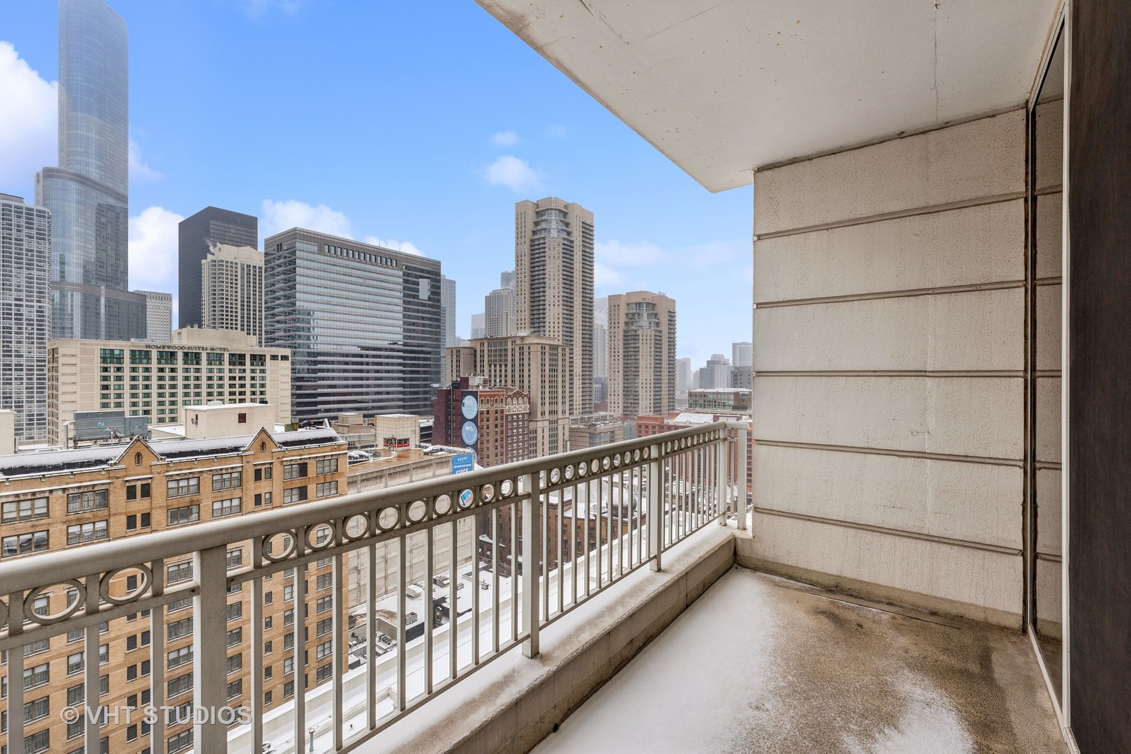 55 E Erie Street 1804 Property Photo 14