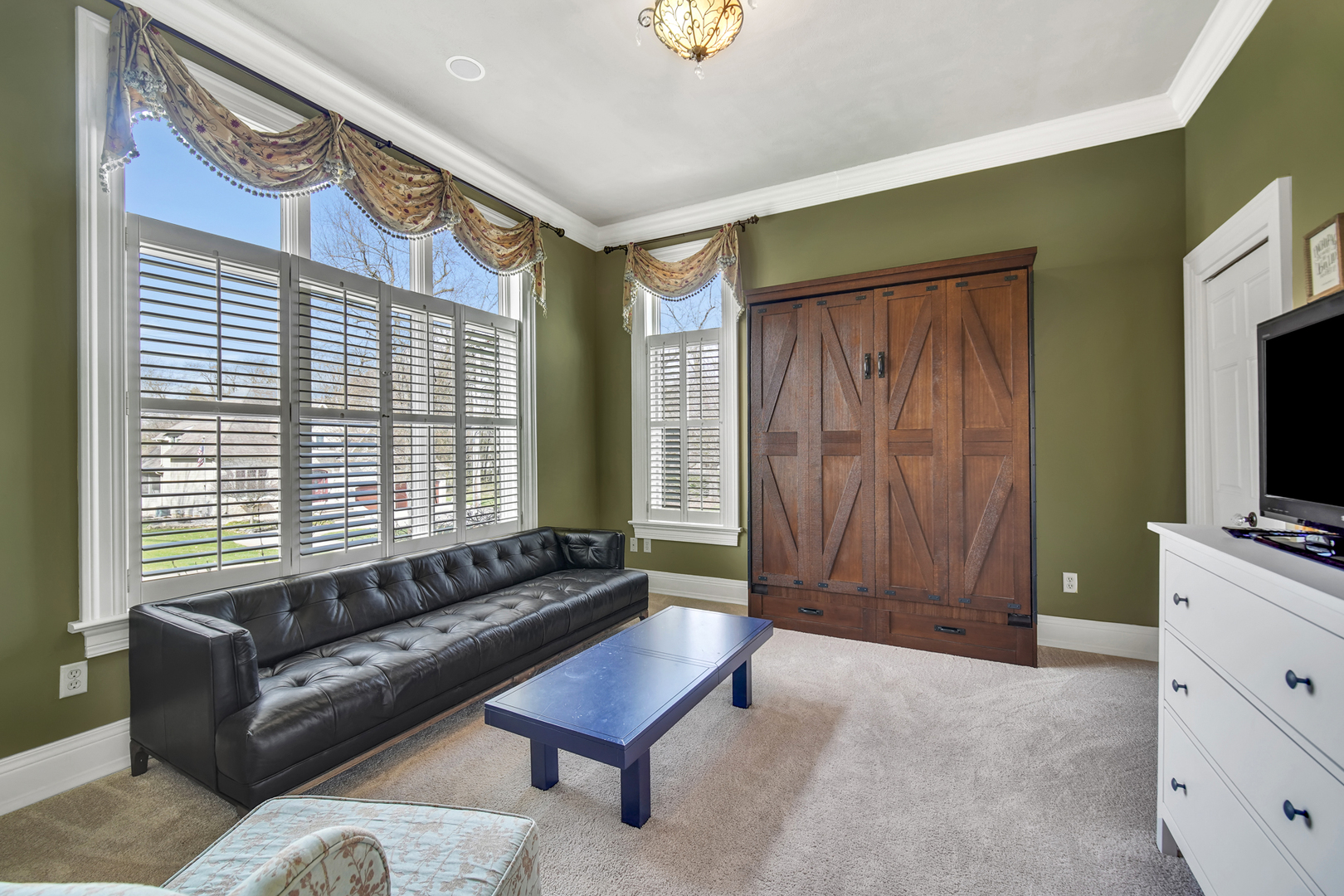 1210 Country Club Drive Property Photo 19