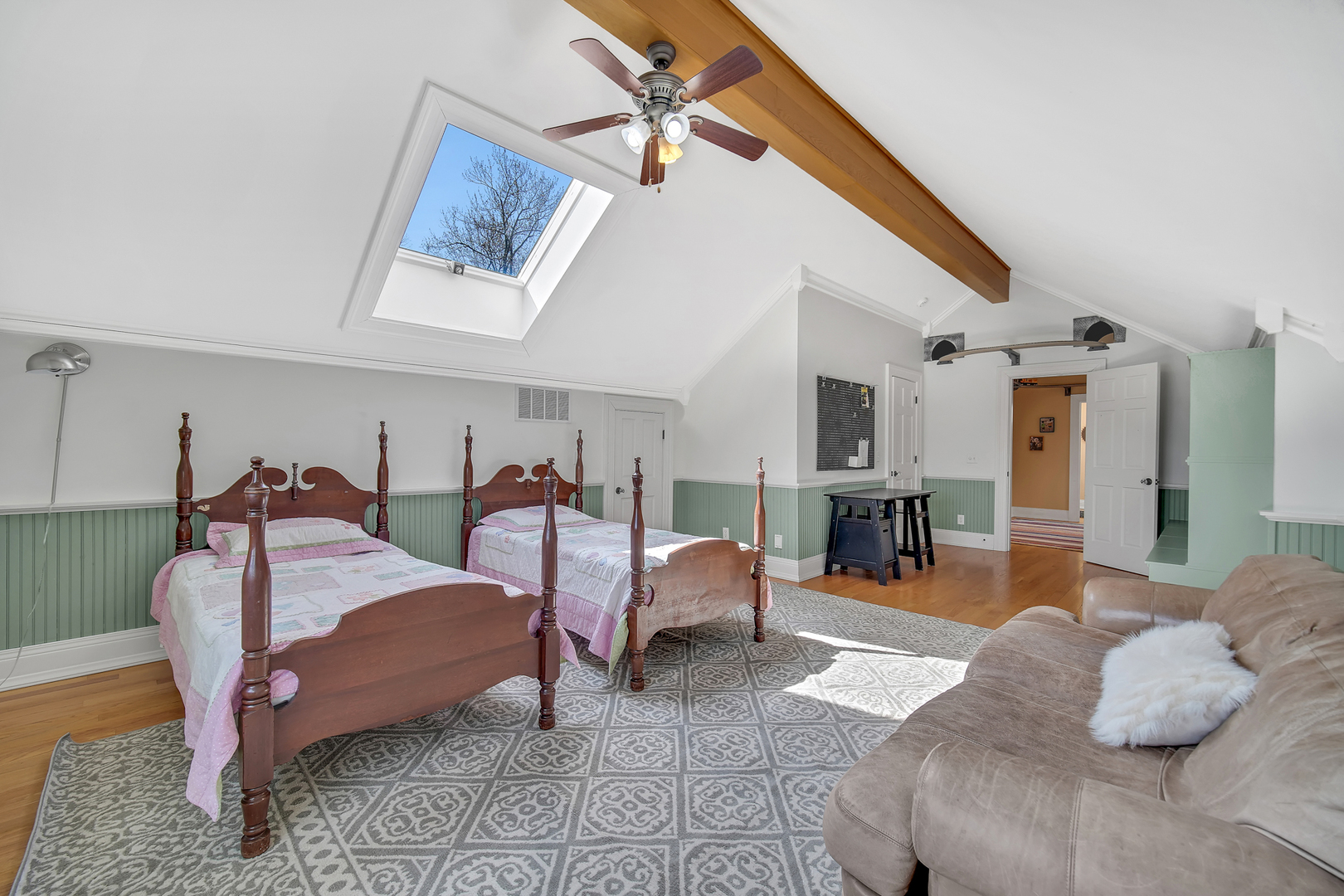 1210 Country Club Drive Property Photo 24