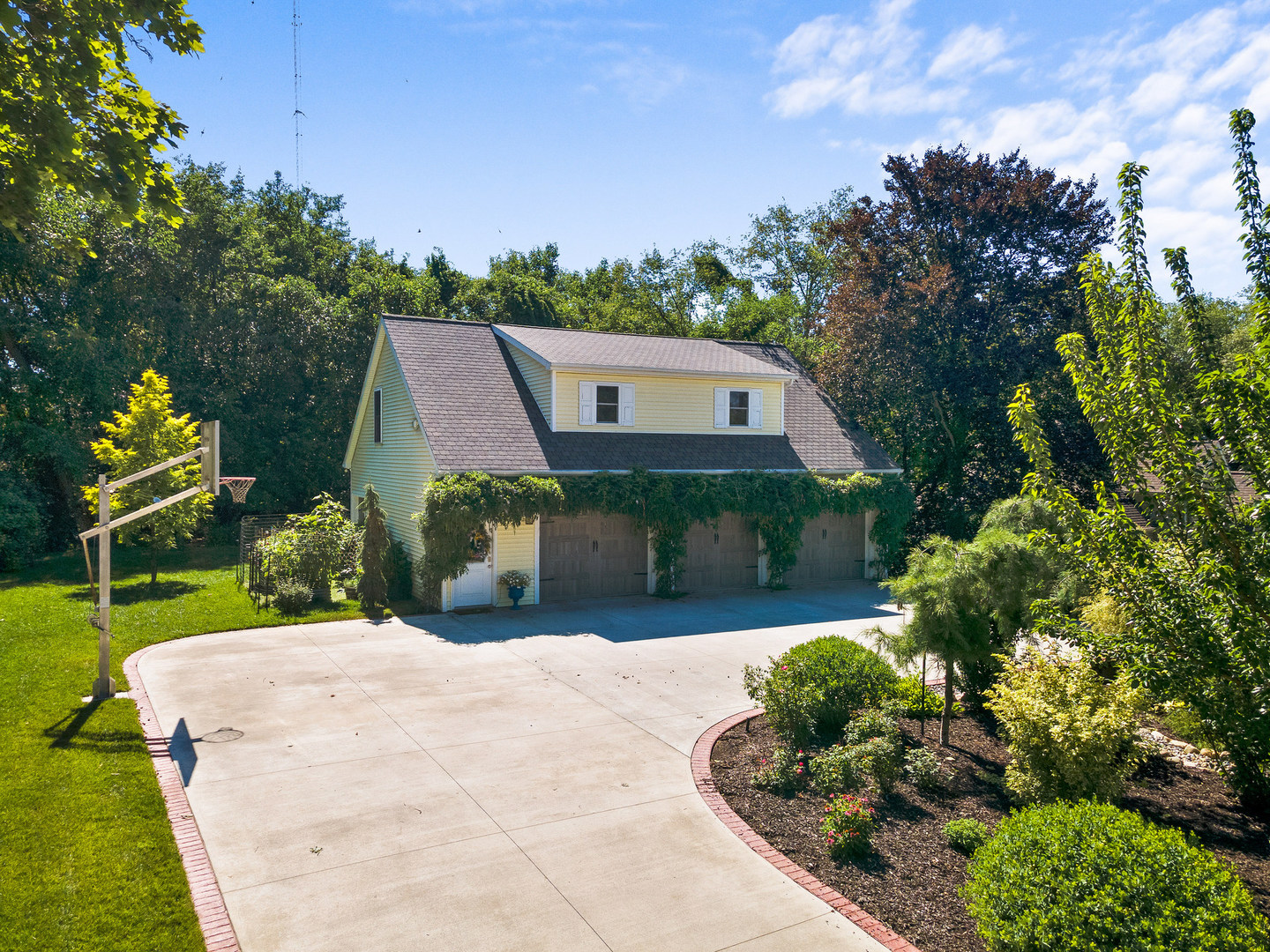 1210 Country Club Drive Property Photo 43