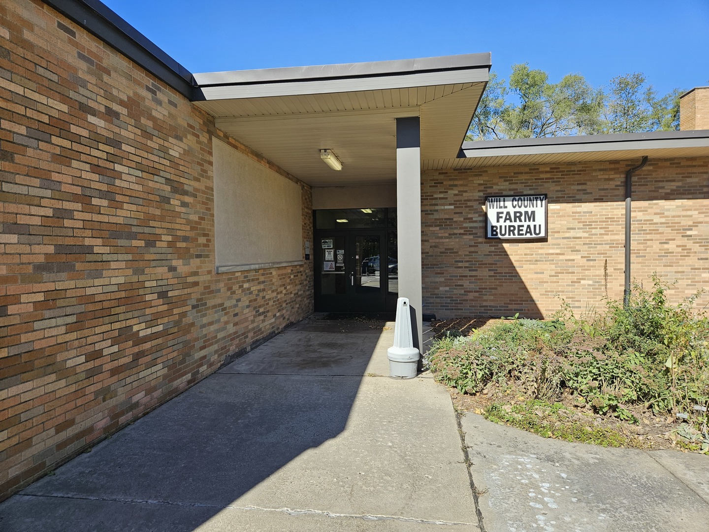 100 Manhattan Rd Property Photo 17