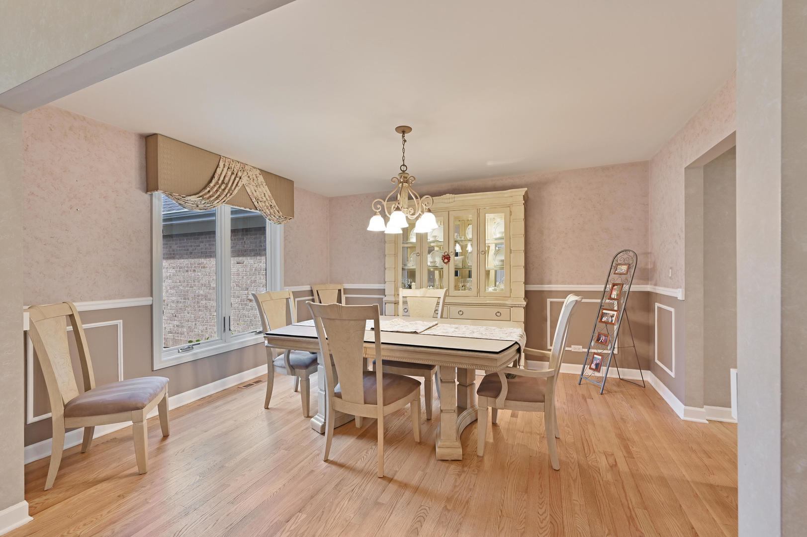 3430 Sandstone Court Property Photo 7