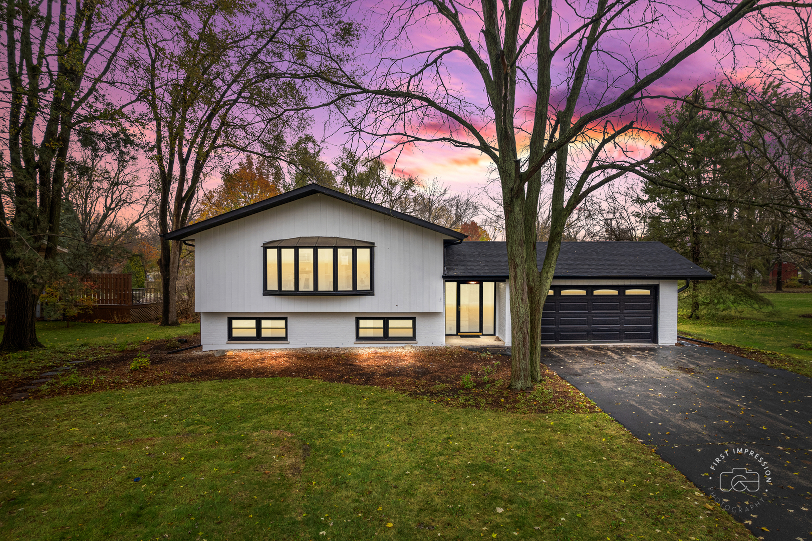 Countryside Manor Real Estate Listings Main Image