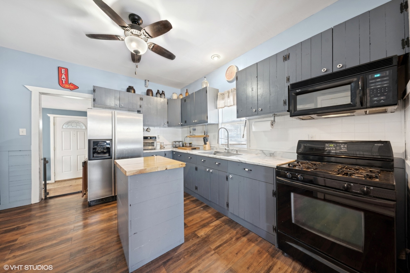 114 Frances Street Property Photo 7