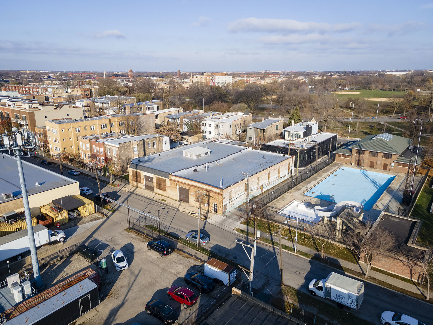 3056 W Walton Street Property Photo 1