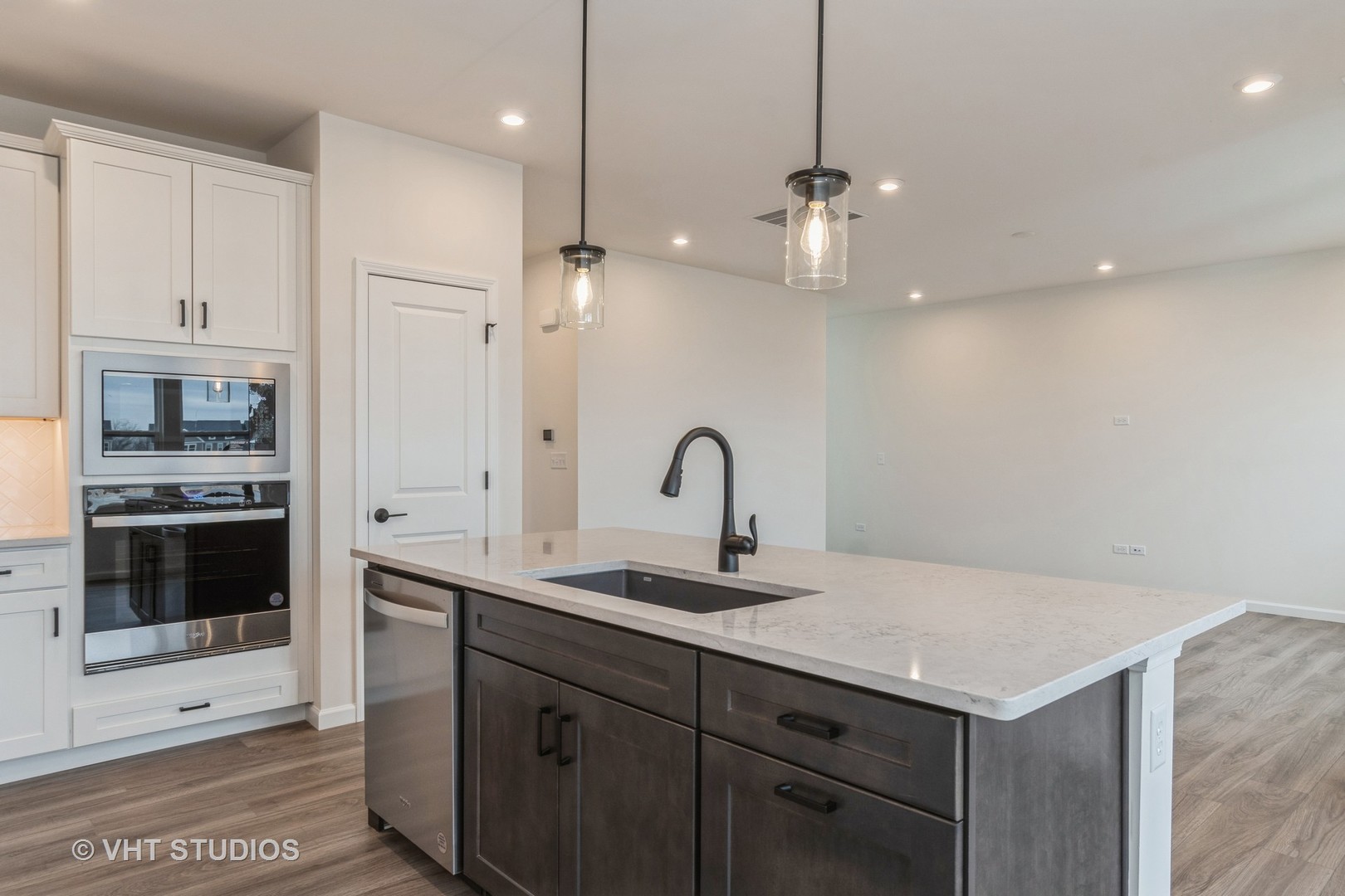 2244 Quartet Road Property Photo 5