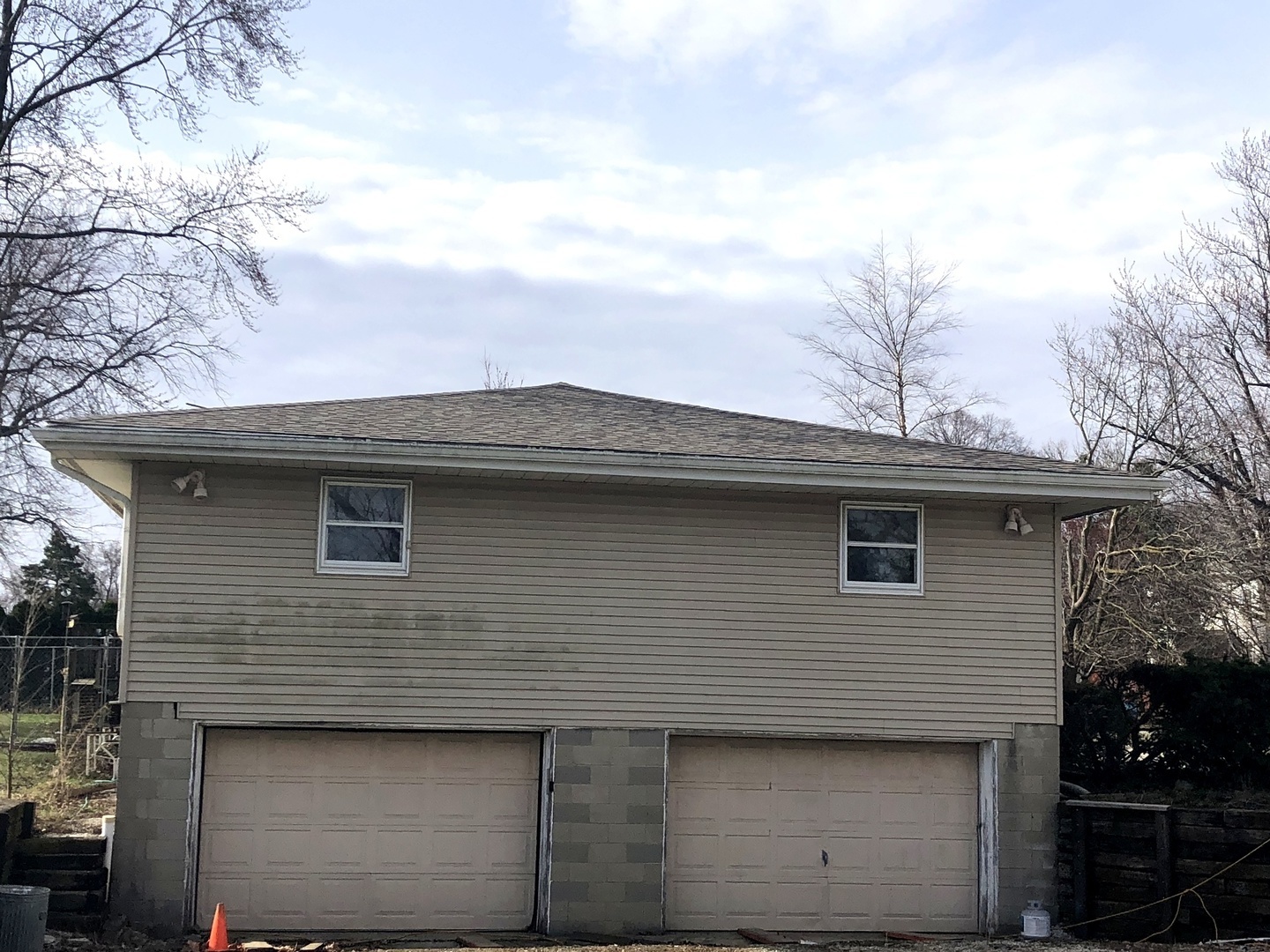 607 N Main Street Property Photo 5