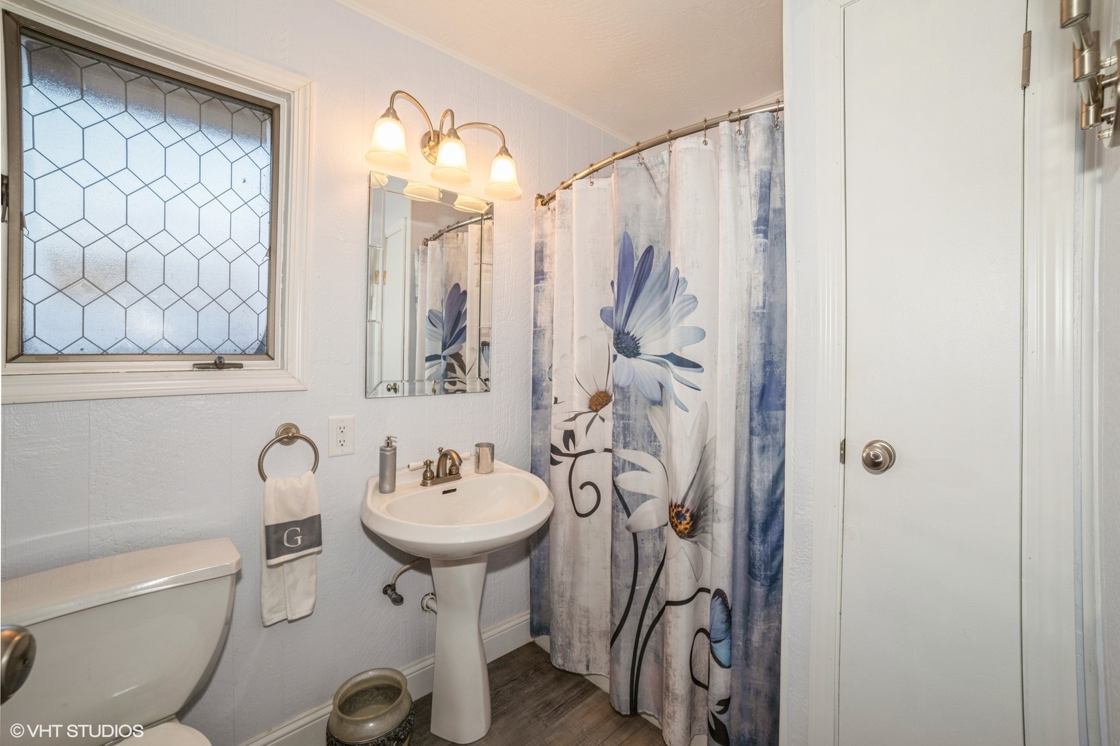 141 E 757 Property Photo 11