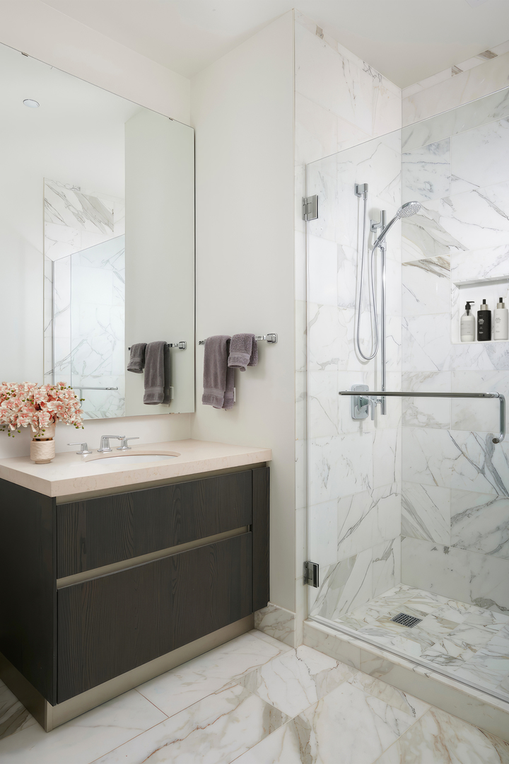363 E Wacker Drive 3009 Property Photo 18