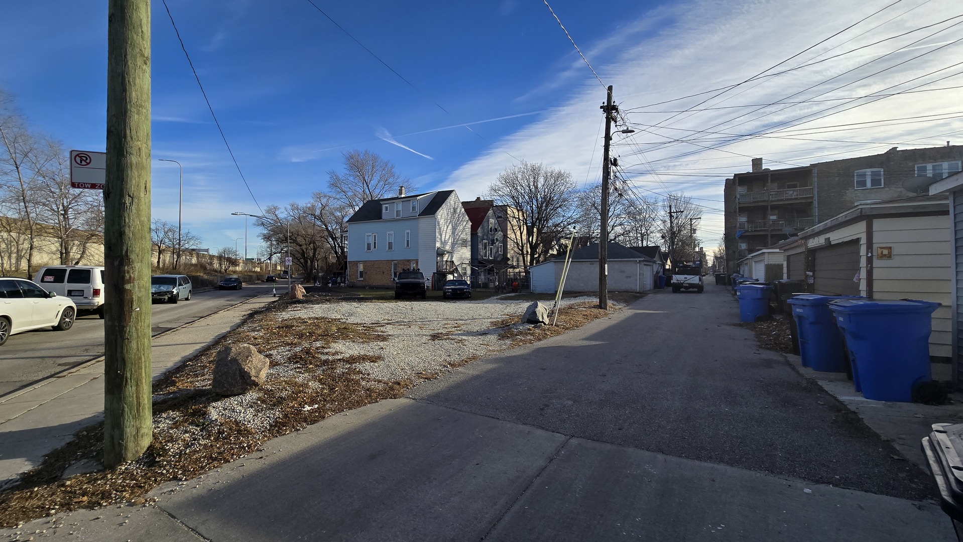 3100 N Albany Ave Property Photo 2