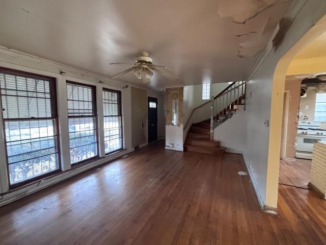 10606 S Vernon Avenue Property Photo 7
