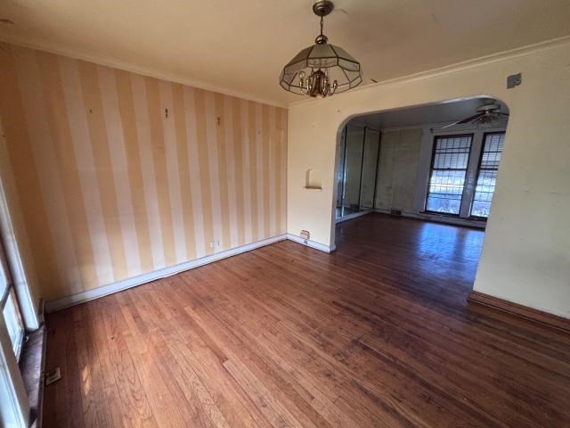 10606 S Vernon Avenue Property Photo 8
