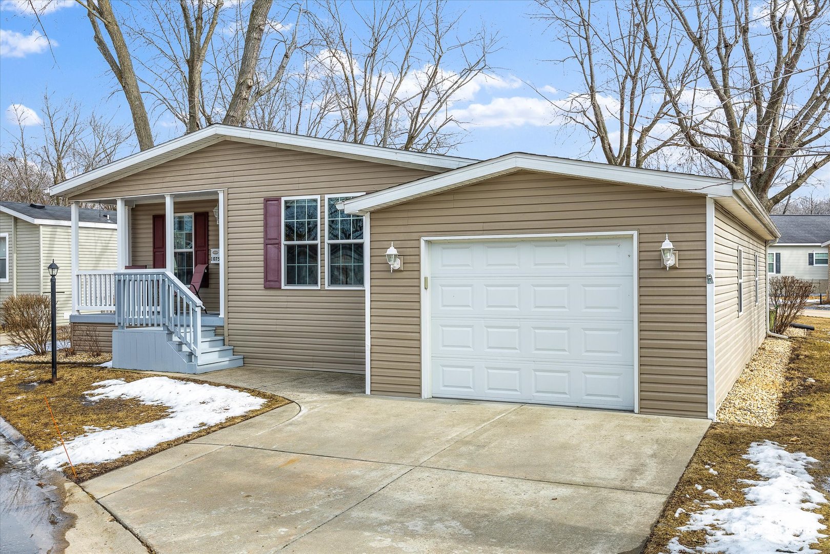 45 Real Estate Listings Main Image