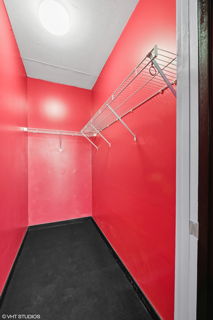 611 S Wells Street 2609 Property Photo 14
