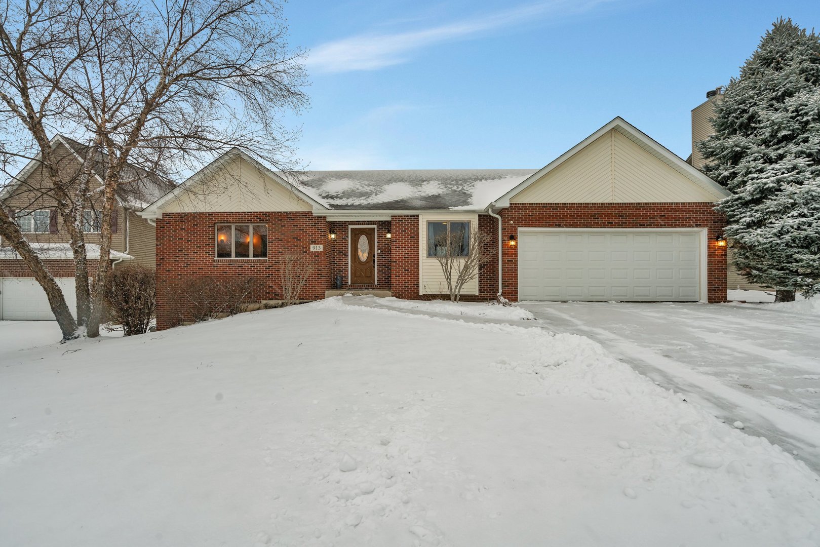 913 Casey Drive Property Photo