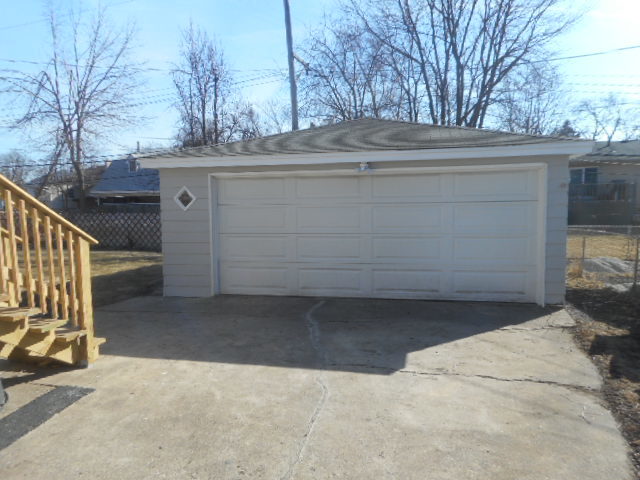 1816 Reichert Avenue Property Photo 32