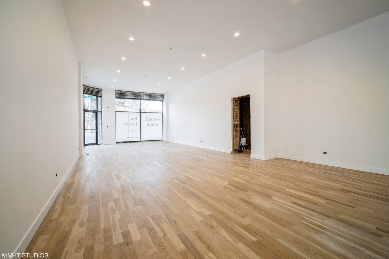 3025 W Irving Park Rd Property Photo 5