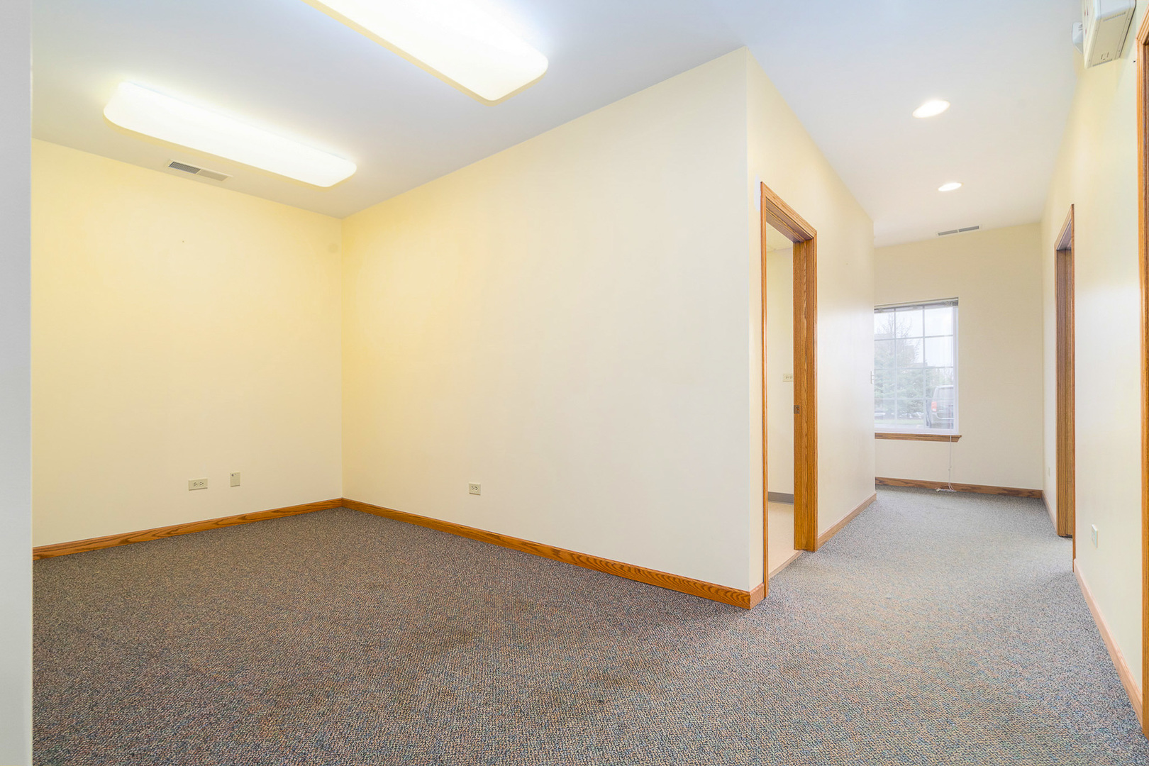 1640 Willow Circle Dr Property Photo 27