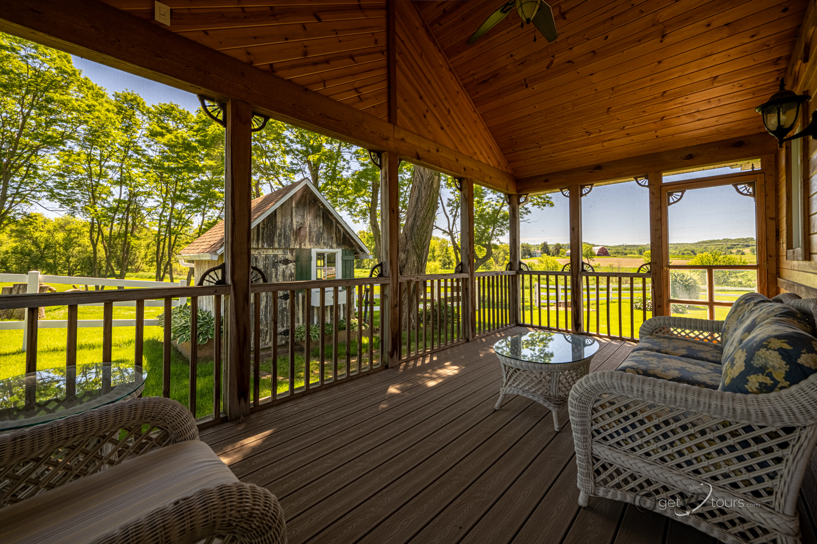 8585 S Derinda Road Property Photo 11