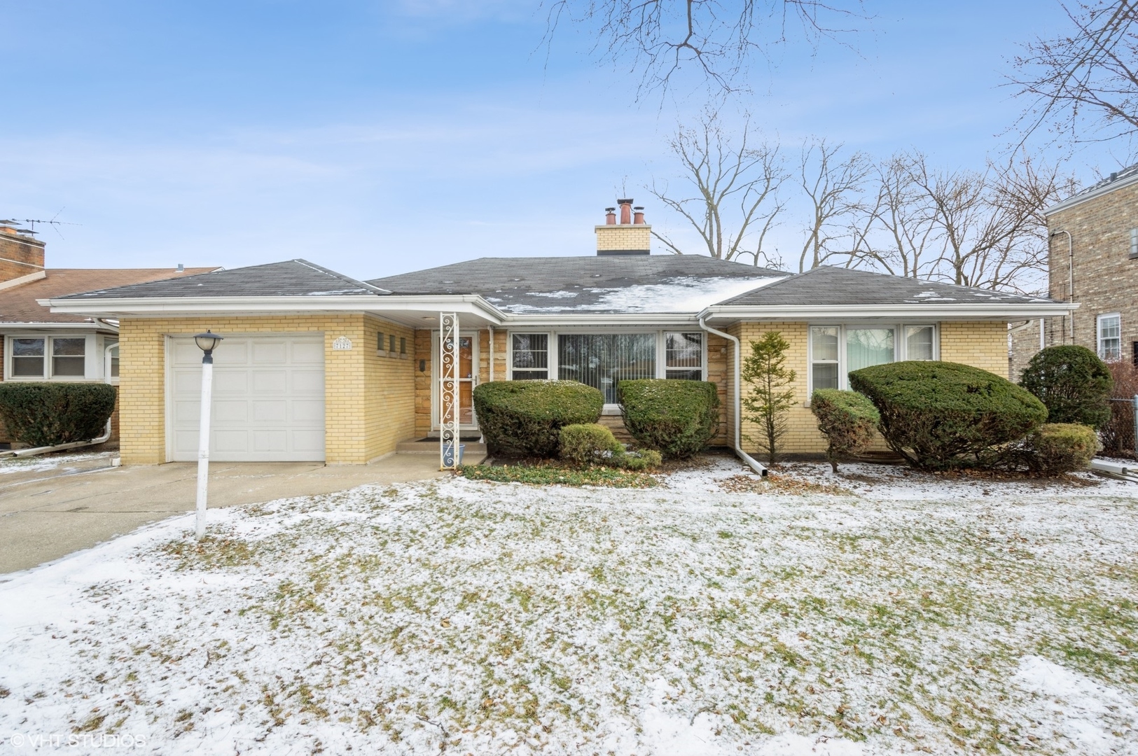 7127 N Keystone Avenue Property Photo
