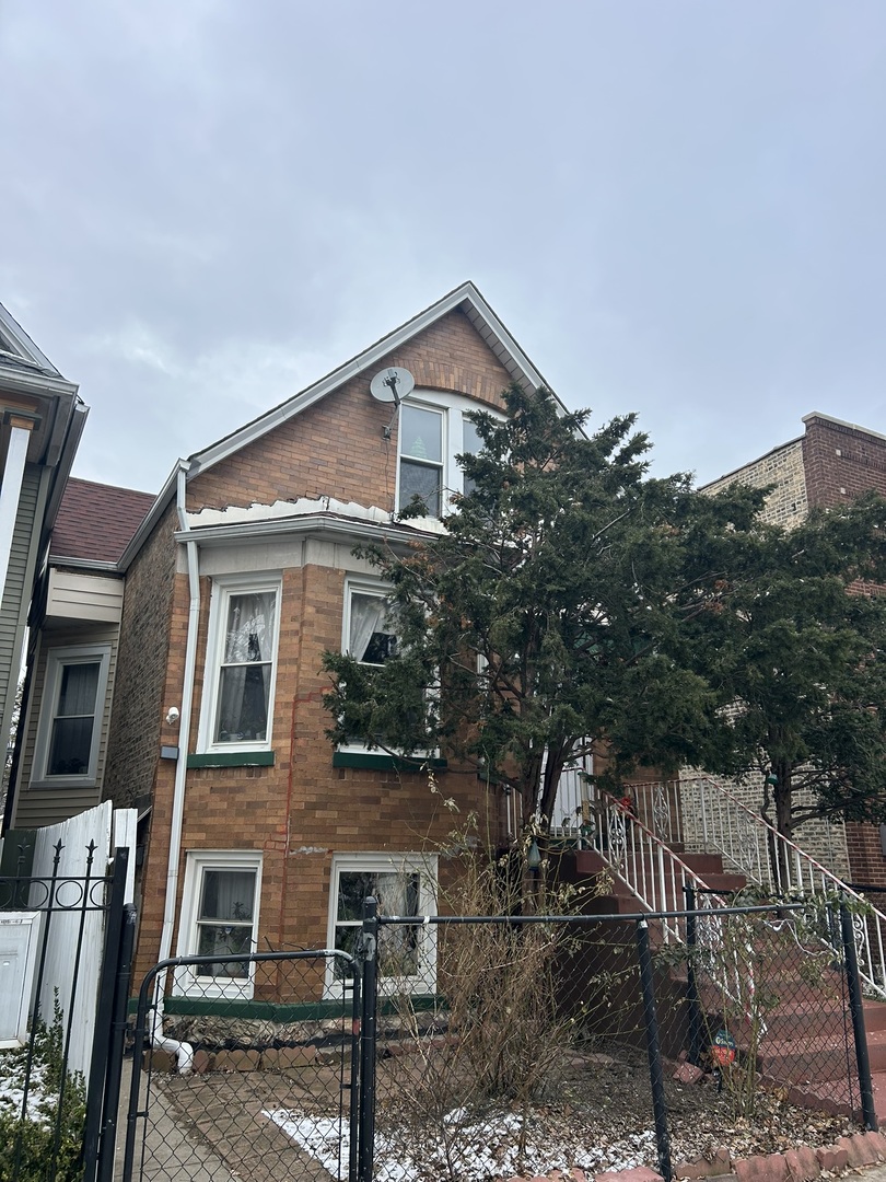 12267332 Property Photo 1