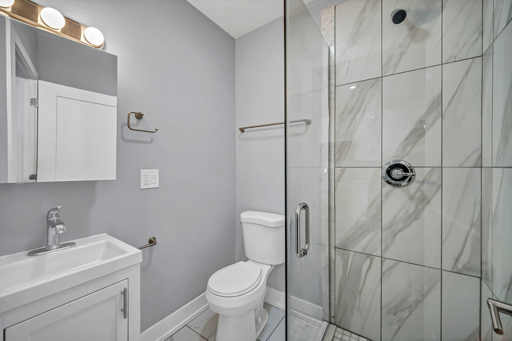 4714 N Talman Avenue Property Photo 15